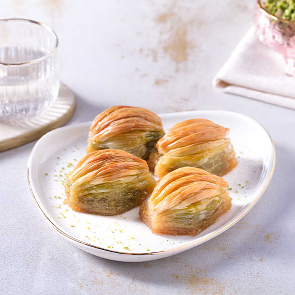 MİDYE BAKLAVA